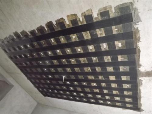 蒙自楼板加固